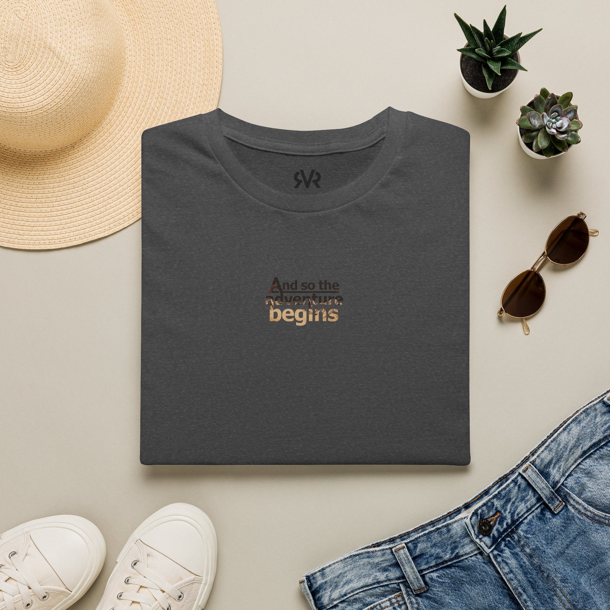 Wanderlust Minimal Travel Tee